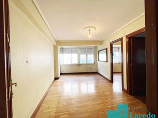 Appartement  Calle rentería reyes. Piso en venta en el centro de santoña