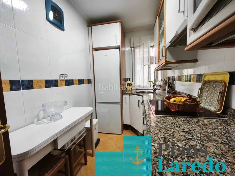 Foto ae1959e2-694a-4e81-a191-849b98fe61c0. Pis a Zona Playa Laredo