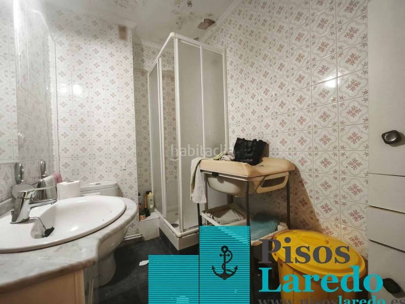 Foto d769e6d0-d742-4f9f-bb08-90e3d4a962cd. Pis amb calefacció a Centro Laredo