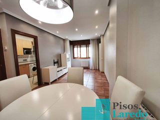 Pis  Calle badames 1. Dúplex de tres habitaciones en bádames