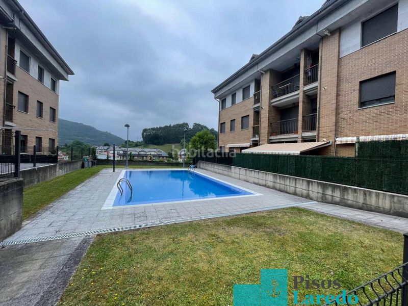 Foto 44733c7a-137c-4f25-a524-8e860537efa0. Pis amb aparcament piscina a Limpias