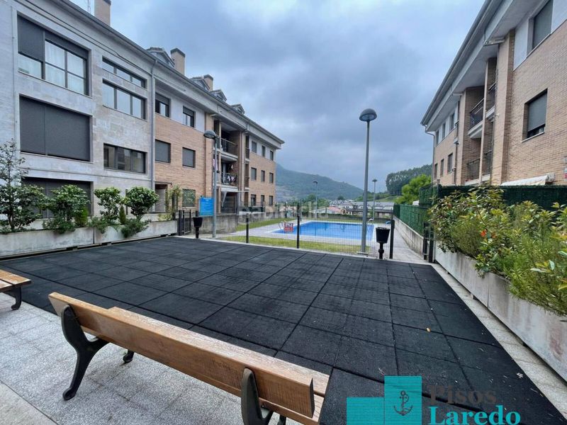 Foto 8b451657-d2d9-4fa7-8c30-b6e9852e53a5. Pis amb aparcament piscina a Limpias