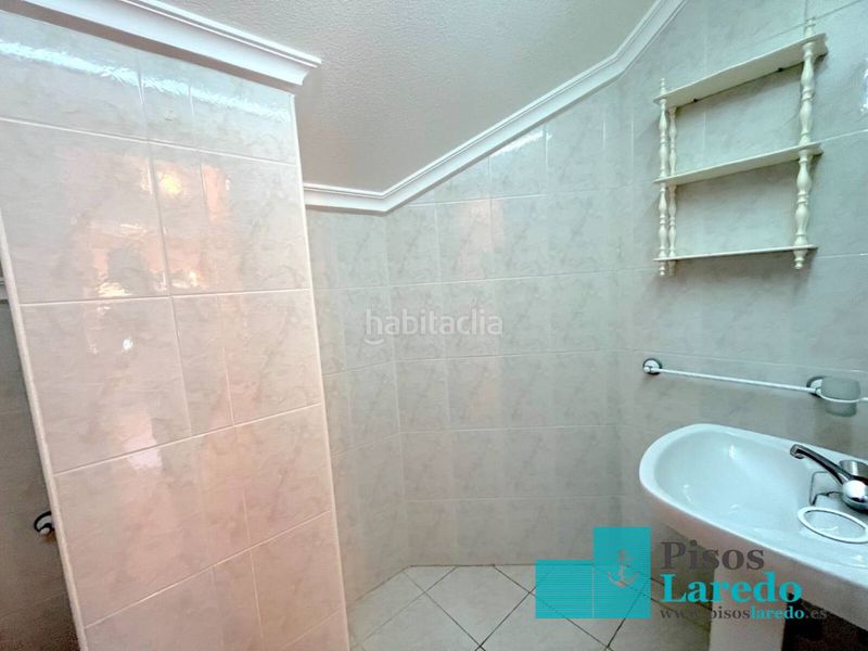 Foto 4c3c0624-ebbd-40de-b1a5-36248c5bd7fb. Dúplex a calle alcarite 1 a Ris Noja