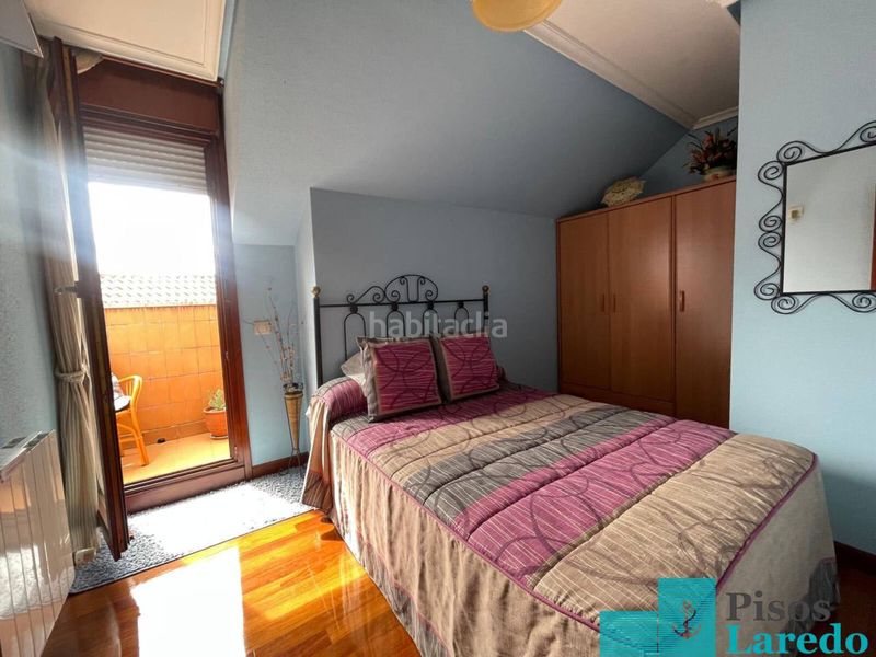 Foto 0bc94686-c182-4d23-a0ed-a7fd899c0a8c. Dúplex amb calefacció aparcament a Santoña