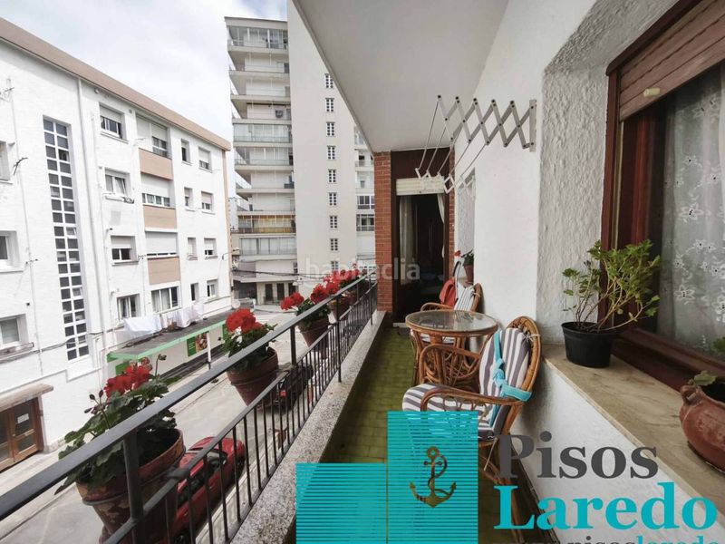 Foto bcf9884e-b32b-424e-9064-981551caf871. Piso en calle marqués de valdecilla 1 piso de tres habitaciones en pleno Centro en Laredo