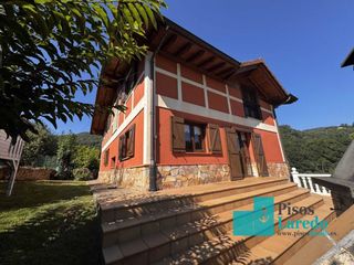 Xalet en Calle ag�era 1. Magnifico chalet individual de lujo con jacuzzi en el jardin