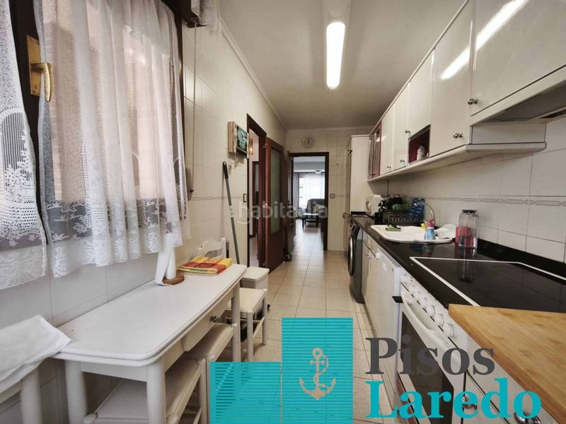 Foto 65b98916-7441-4f92-8598-5d2770d9bf9a. Casa adossada amb calefacció aparcament a Zona Playa Laredo