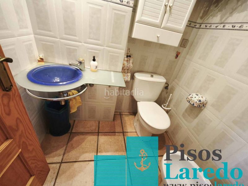 Foto 6b5b6a7a-d0b3-4491-b8f5-2555dcab62a7. Dúplex amb calefacció aparcament piscina a El Puntal Laredo
