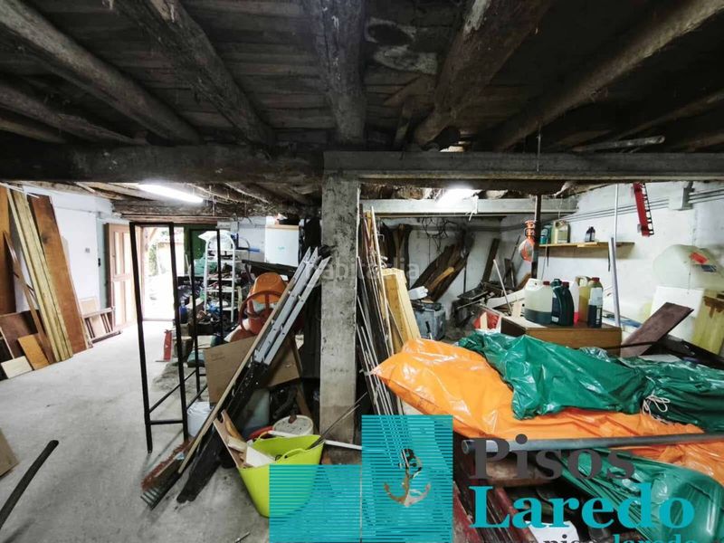 Foto af90d4ec-916c-498a-bf67-c0ba7f0c1326. Casa aparellada amb aparcament a Rasines