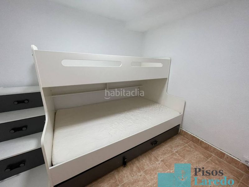 Foto 5bd9754d-72b6-4eae-9dd3-7320a0b31cd9. Pis a calle espíritu santo 10 a Centro Laredo