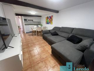 Appartement  Calle espíritu santo 10. Oportunidad vivienda en el centro de laredo