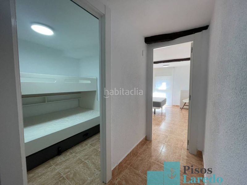 Foto f8e24c8c-9950-46ed-81ed-2079d9136ce5. Pis a calle espíritu santo 10 a Centro Laredo