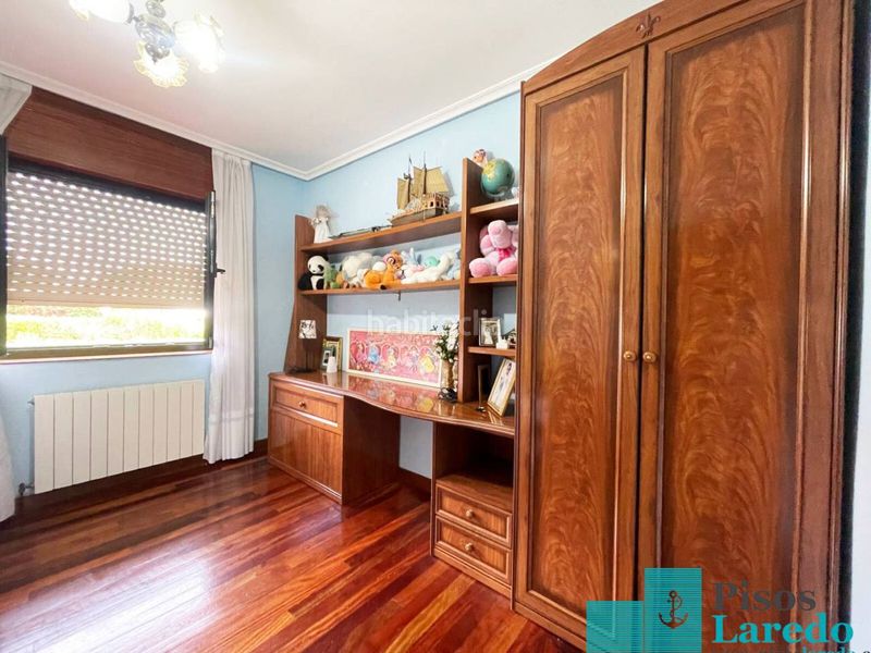 Foto d60f1da3-b6eb-4508-a075-985896d2b670. Casa a calle trasmiera 20 a Argoños