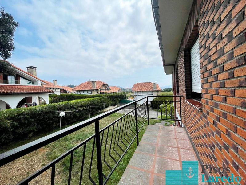 Foto dc684b5b-0725-4f54-b835-ad8649330653. Casa a calle trasmiera 20 a Argoños