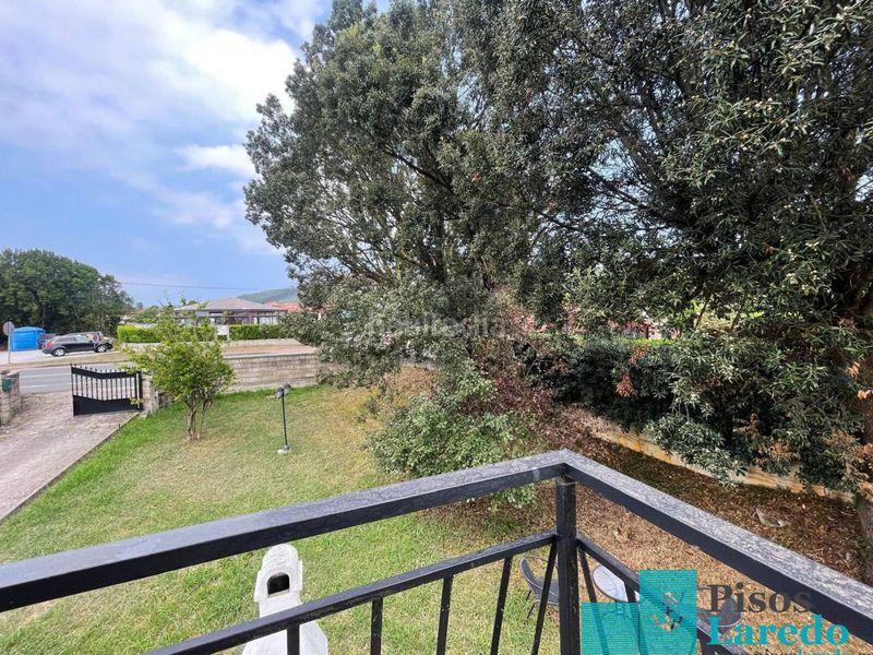Foto fa4dfa5b-92a5-4492-9d6c-a7dfe14fc205. Casa a calle trasmiera 20 a Argoños