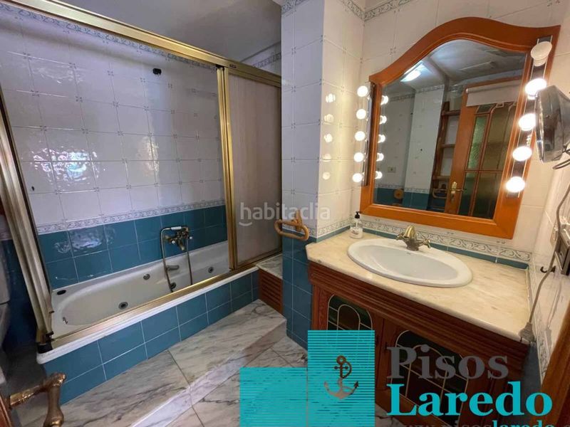 Foto 1dfcc7da-6915-41b0-bec4-b875da15e37b. Pis a avenida cantabria 1 a Centro Laredo