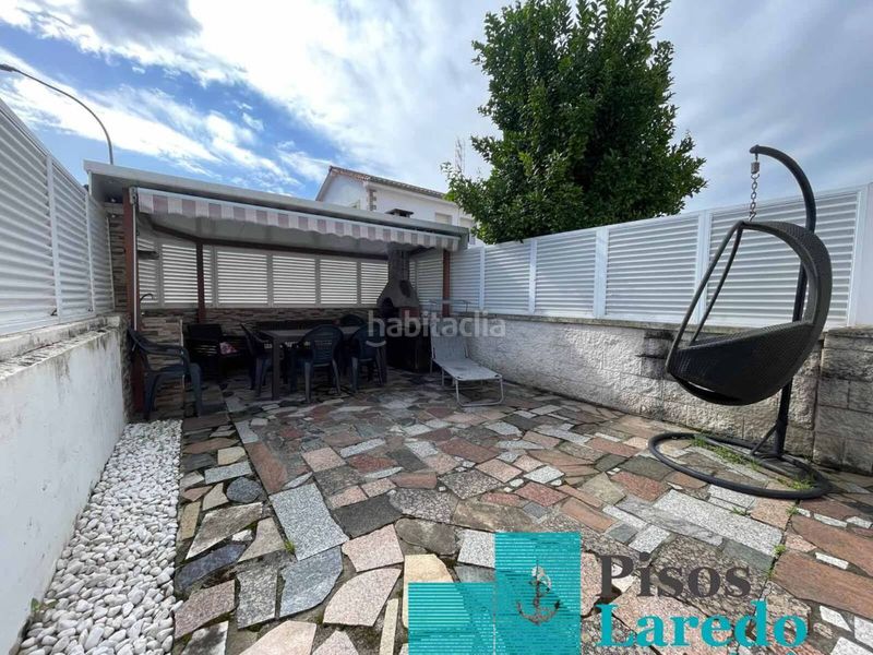 Foto 5a717631-45b0-4eb4-9c3e-b15493f14598. Pis a avenida cantabria 1 a Centro Laredo