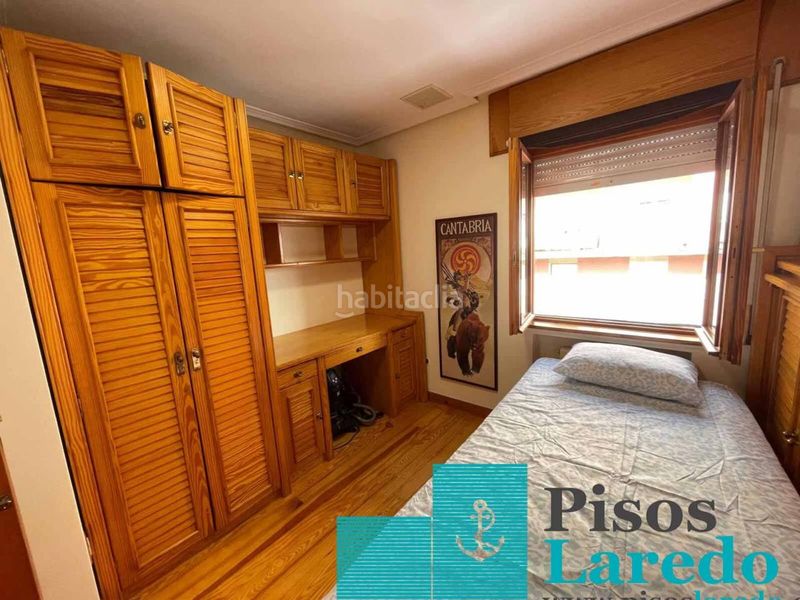 Foto 73c21b67-5a01-4120-8847-5f01d5bb2a98. Pis a avenida cantabria 1 a Centro Laredo