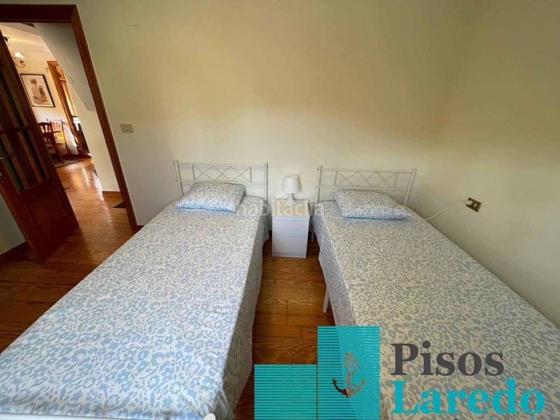 Foto ab6eee9f-259f-413b-83b2-0677380e9afc. Pis a avenida cantabria 1 a Centro Laredo
