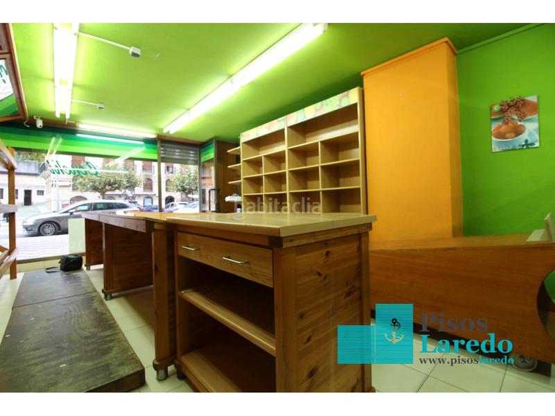 Foto 1199cb03-d16a-48dc-b2b1-d45c0d2921a7. Local comercial a Laredo Centro 2 a Centro Laredo