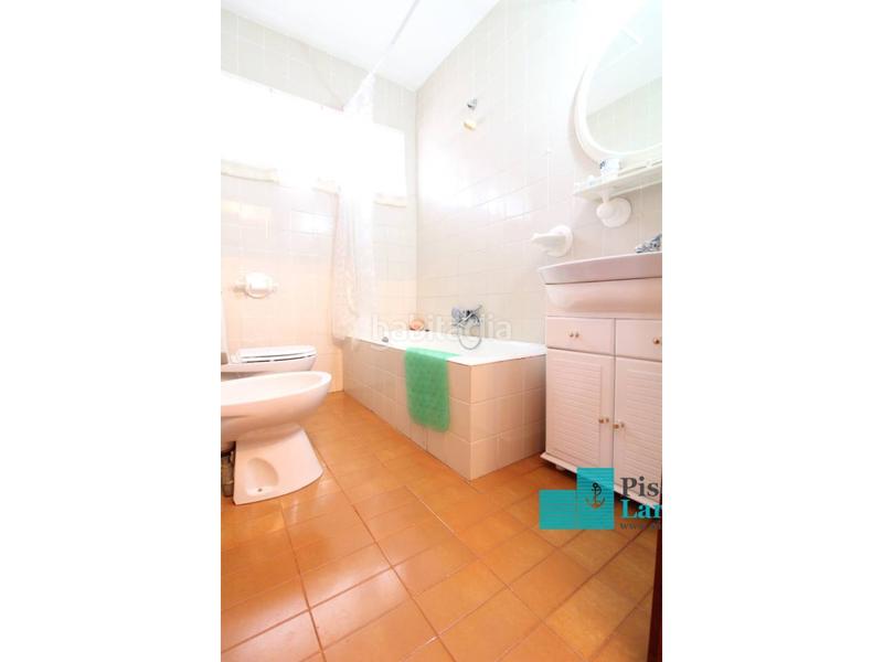 Foto 608bc477-cbdc-4634-be78-fff712163504. Chalet  en venta en El Puntal Laredo
