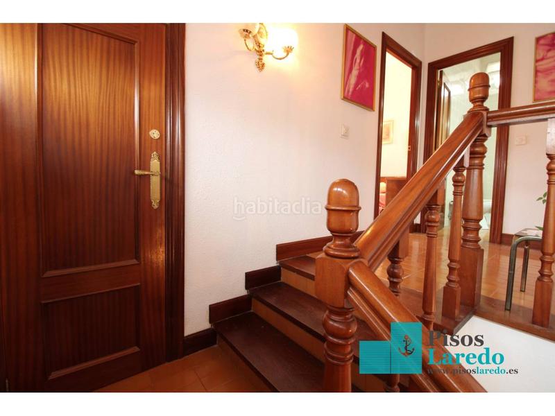 Foto e046f638-aaaf-4203-8674-22b7065855c9. Chalet  en venta en El Puntal Laredo