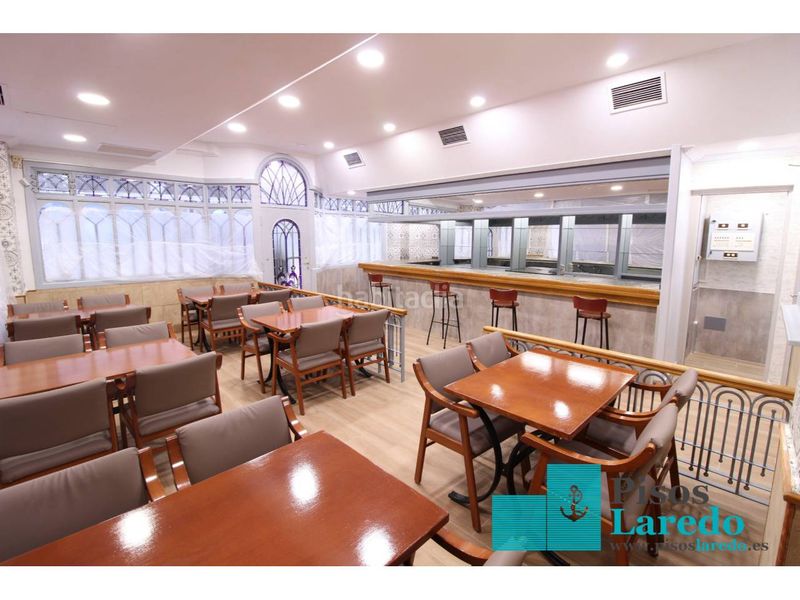 Foto 9cccbd22-64e5-4dc8-b206-28e4edabf268. Local comercial a calle Centro 6 a Centro Laredo