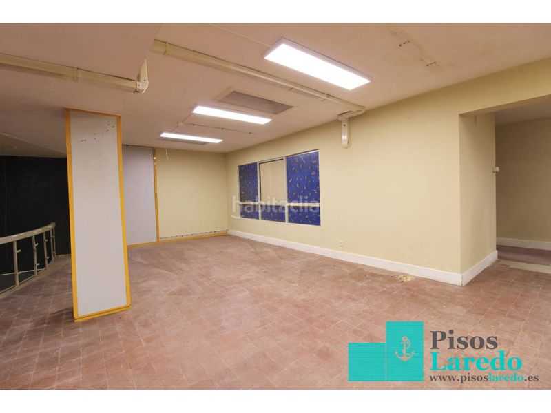 Foto d796124e-9e32-41c1-800c-d612238e7d43. Local comercial a calle Centro 1 a Centro Laredo
