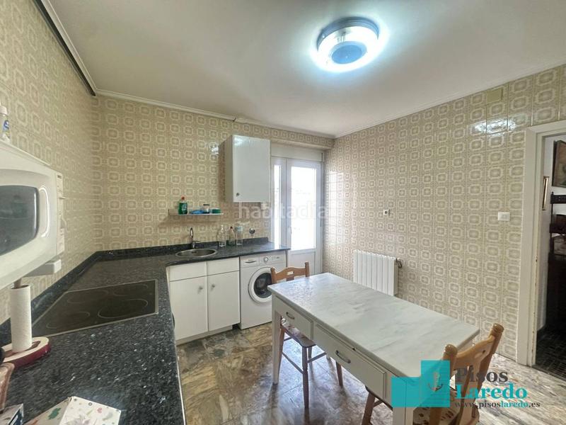 Foto 1b49ccbf-890c-4b6b-8b07-affd8d9b809e. Maison avec chauffage dans Centro Laredo
