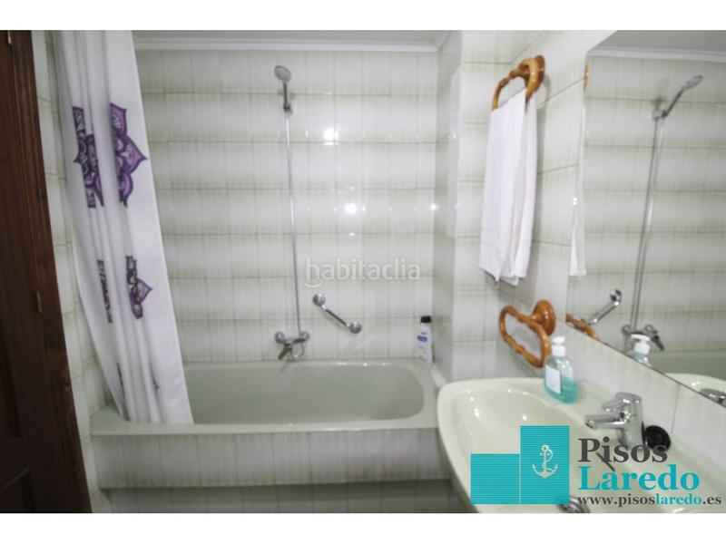 Foto becd9e70-8e55-424e-a6b6-1fbe872f59a3. Alquiler piso en playa 1 piso en alquiler en Centro Laredo