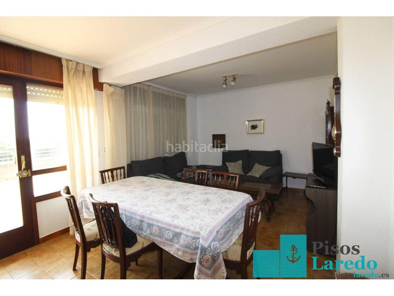 Foto 2d01831e-d71c-477c-a40f-5a3fa159bbc1. Location appartement dans playa 1 dans Centro Laredo
