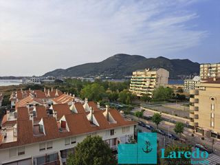 Rent Flat in Avenida de la libertad 87. Piso en alquiler en laredo
