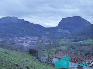 Casa  Ramales. Gran finca con impresionantes vistas
