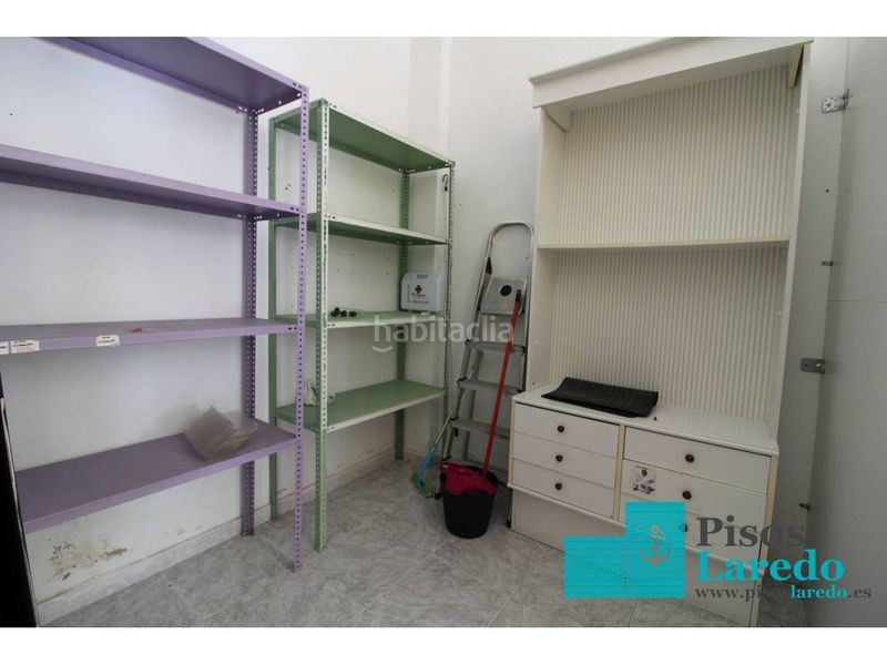 Foto 313dc2d4-1127-4502-863b-a86b07df655a. Local comercial a calle Centro 6 a Centro Laredo