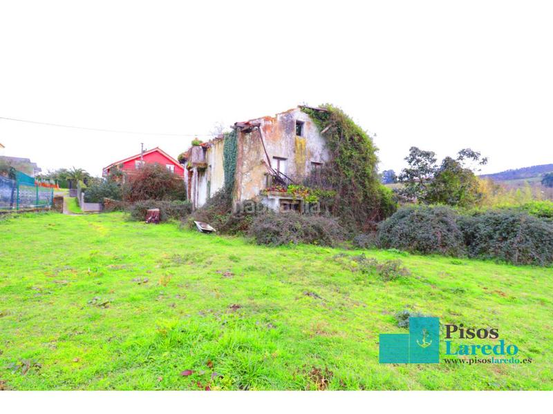 Foto 2449aba3-9a6f-450c-ba4d-c37ab70a2870. Finca rústica a seña 1 a Centro Laredo
