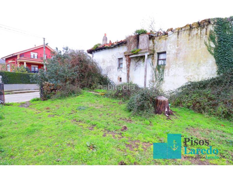 Foto 9ffb3b0d-b027-4c3d-b887-2efc6bce5183. Finca rústica a seña 1 a Centro Laredo