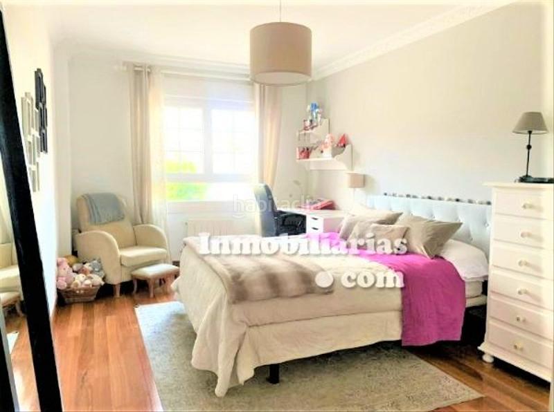 Foto 7888b605-51a8-4a1b-94bf-566fa49da769. Casa adosada ***inmobiliarias. com*** su inmobiliaria de confianza en castro urdiales en Castro - Urdiales