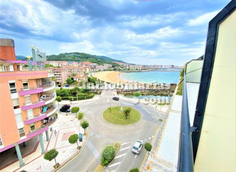 Foto 12209bcb-1f7b-400b-9453-5787d367f916. Àtic amb calefacció piscina a Cotolino Castro - Urdiales