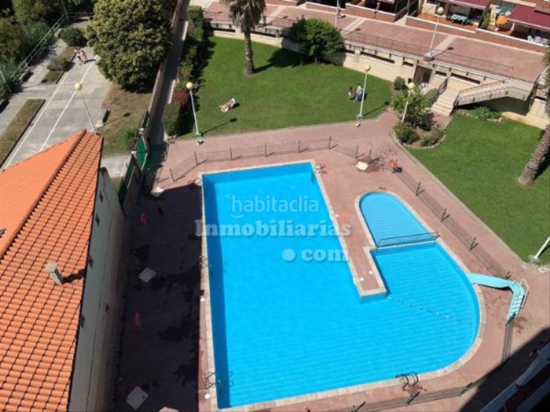 Foto b623767c-cc8b-41dd-8fce-8e713bdd087f. Piso ***inmobiliarias. com*** su inmobiliaria de confianza en castro urdiales en Castro - Urdiales