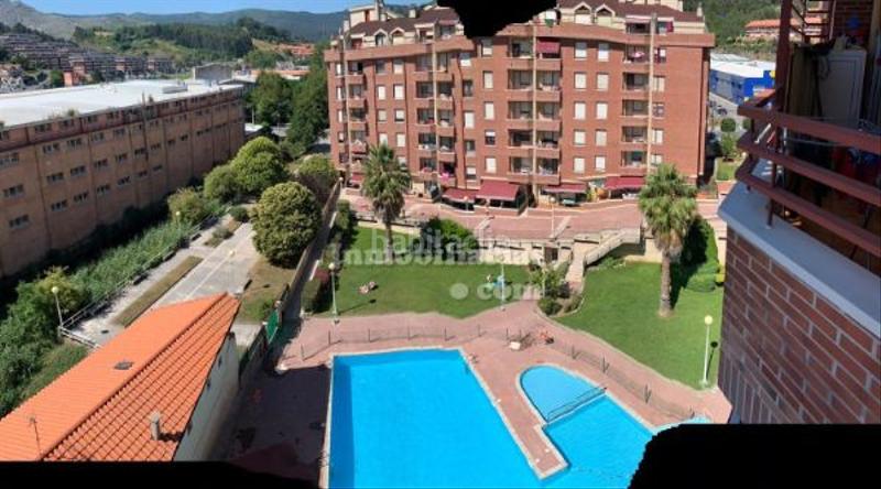 Foto b7e083ce-0e26-4b97-bb58-fd07bad12b21. Piso ***inmobiliarias. com*** su inmobiliaria de confianza en castro urdiales en Castro - Urdiales