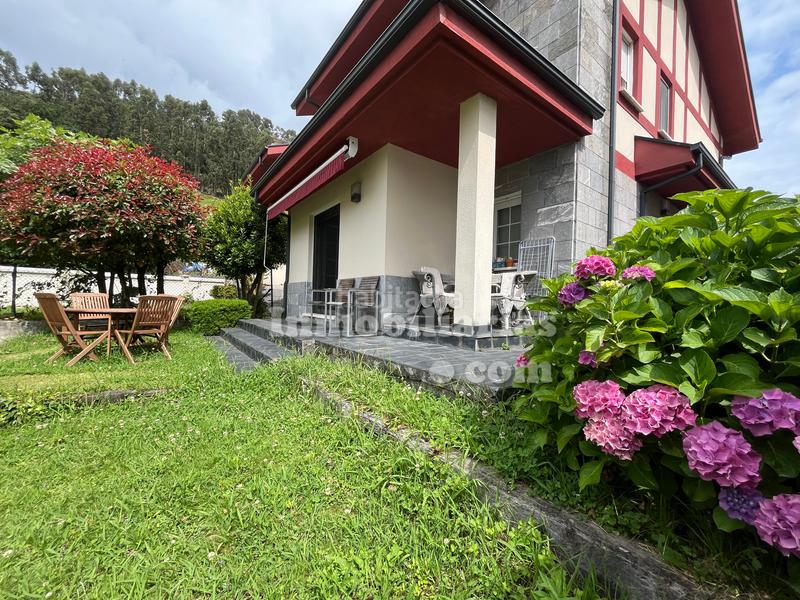 Foto 1b3ed01d-a4f9-4c1e-b8c6-84fcef2ce7f9. Chalet in barrio sámano 35f in Samano Castro - Urdiales