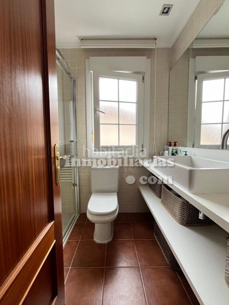 Foto 32e84b86-d8c4-469f-b4eb-15f45ed628f4. Chalet in barrio sámano 35f in Samano Castro - Urdiales