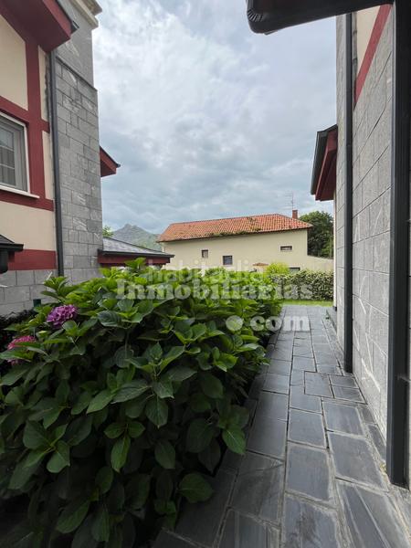 Foto 68aaee66-e068-46d6-9f2f-c5acb1c47c98. Chalet in barrio sámano 35f in Samano Castro - Urdiales