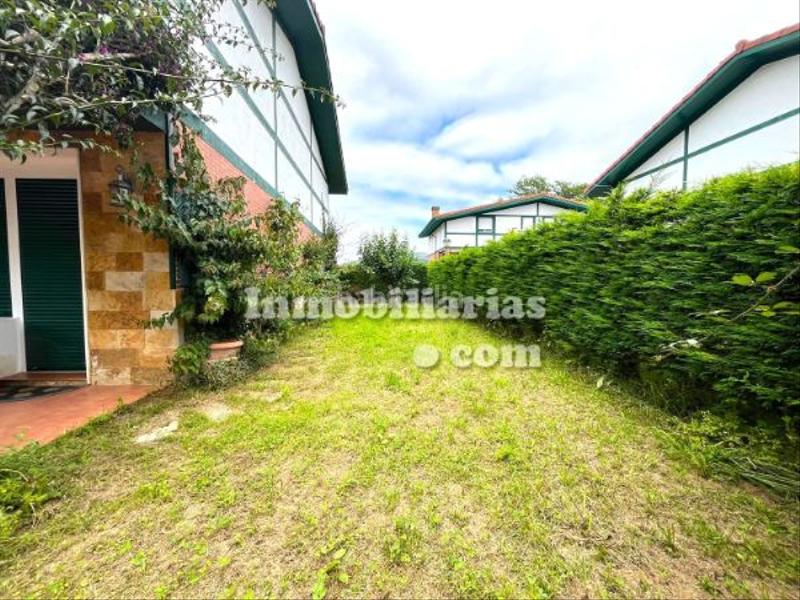 Foto 1020e3c5-f68b-457e-9e1e-62090a8b47e6. Semi detached house with heating parking pool in Samano Castro - Urdiales
