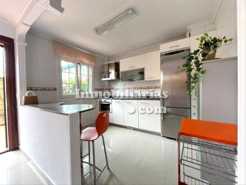 Foto f044ea1d-e45a-4273-91fc-d882fb8f36f8. Semi detached house with heating parking pool in Samano Castro - Urdiales