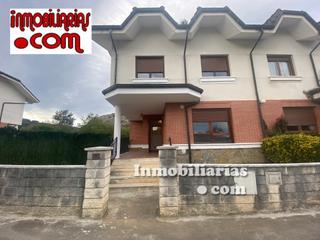 Maison jumelée  Barrio sámano-helguera. ***inmobiliarias. com*** su inmobiliaria de confianza en castro
