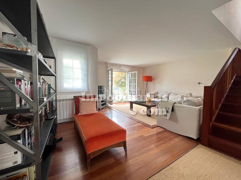 Foto 00159a18-6c95-41aa-91a6-bc5282f163e3. Chalet mit heizung parking in Samano Castro - Urdiales