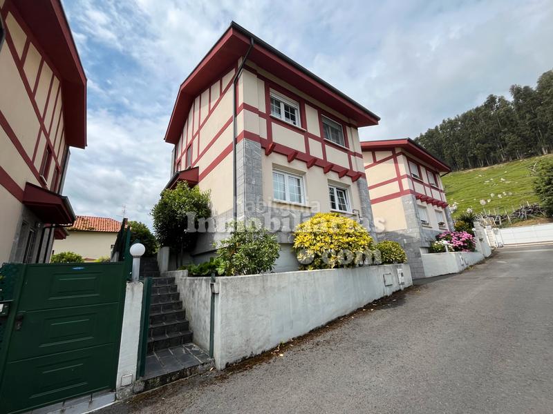 Foto 36bf42ec-cfe3-41e5-9995-88e4133cc98a. Chalet mit heizung parking in Samano Castro - Urdiales