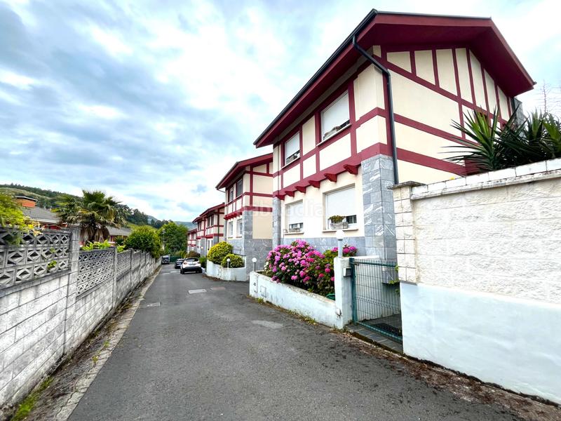 Foto 73f8c137-8156-4c5f-bd2d-48b3e83e135a. Chalet mit heizung parking in Samano Castro - Urdiales