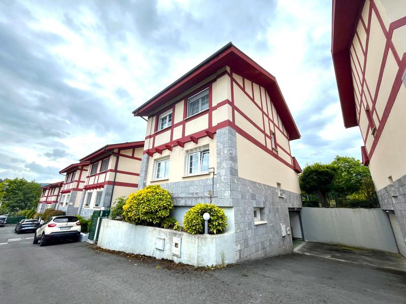 Foto 9a80e310-a1a2-43c6-8586-a1ddd5d4bd1c. Chalet mit heizung parking in Samano Castro - Urdiales